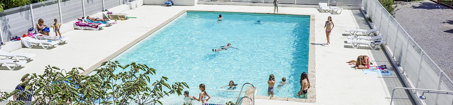 piscine camping plan d'eau ardèche