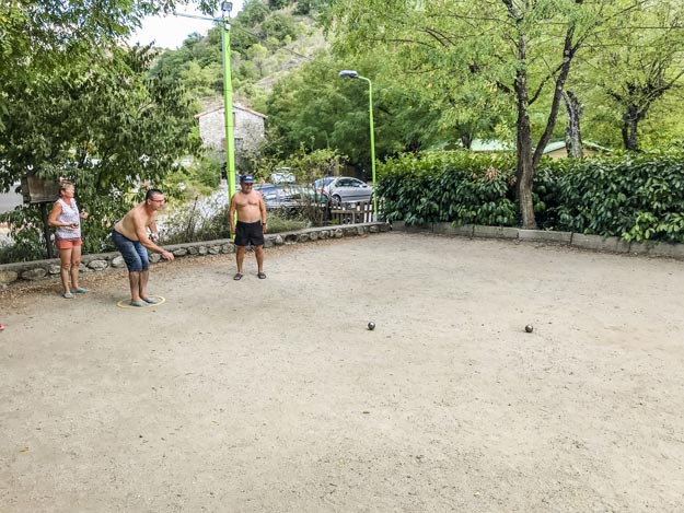 petanque bowls camping ardèche